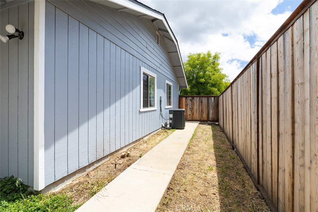 2761 Chaparral Ln, Paso Robles, CA 93446