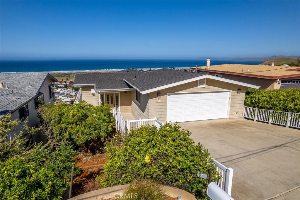 2621 Maple Ave, Morro Bay, CA 93442