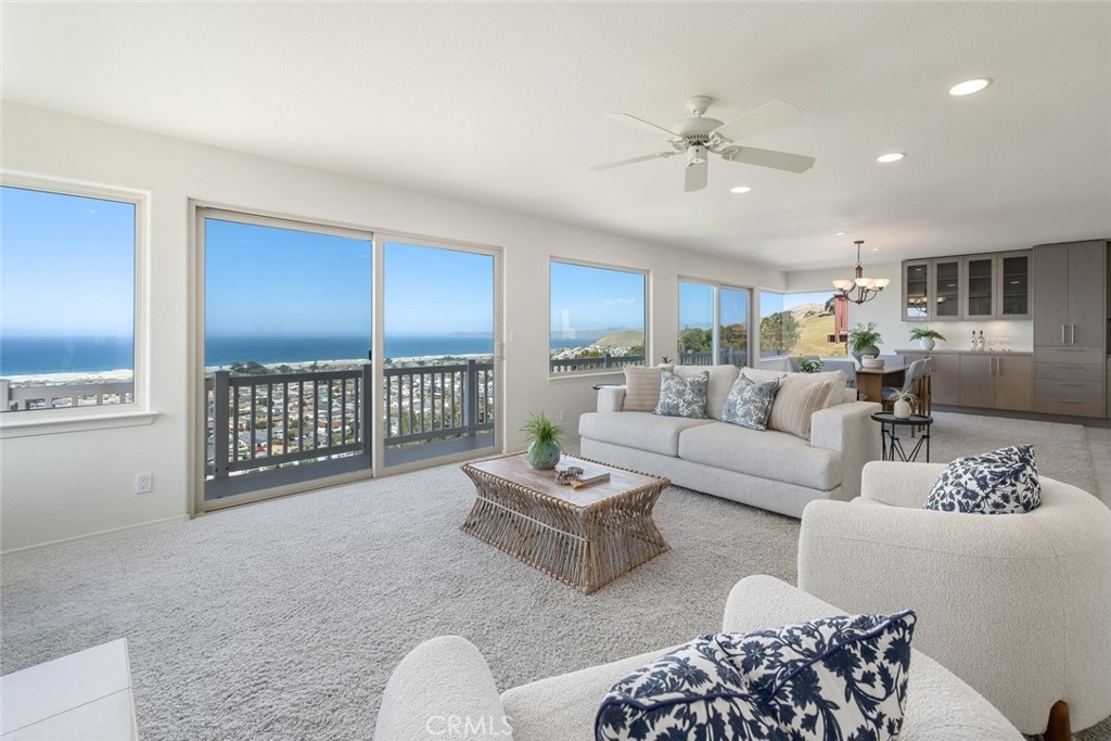 2621 Maple Ave, Morro Bay, CA 93442