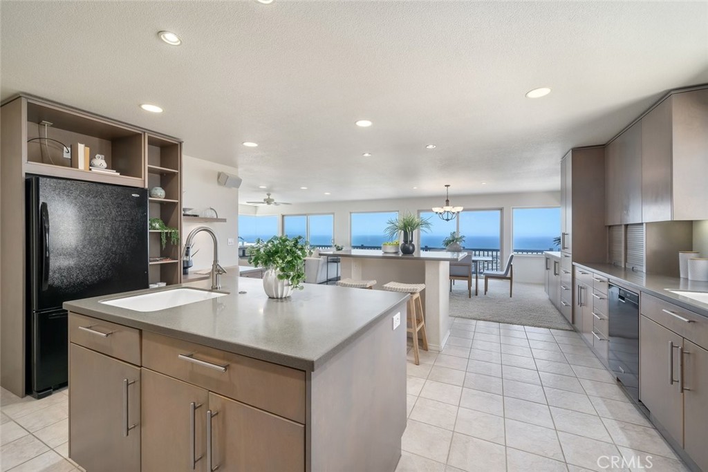 2621 Maple Ave, Morro Bay, CA 93442