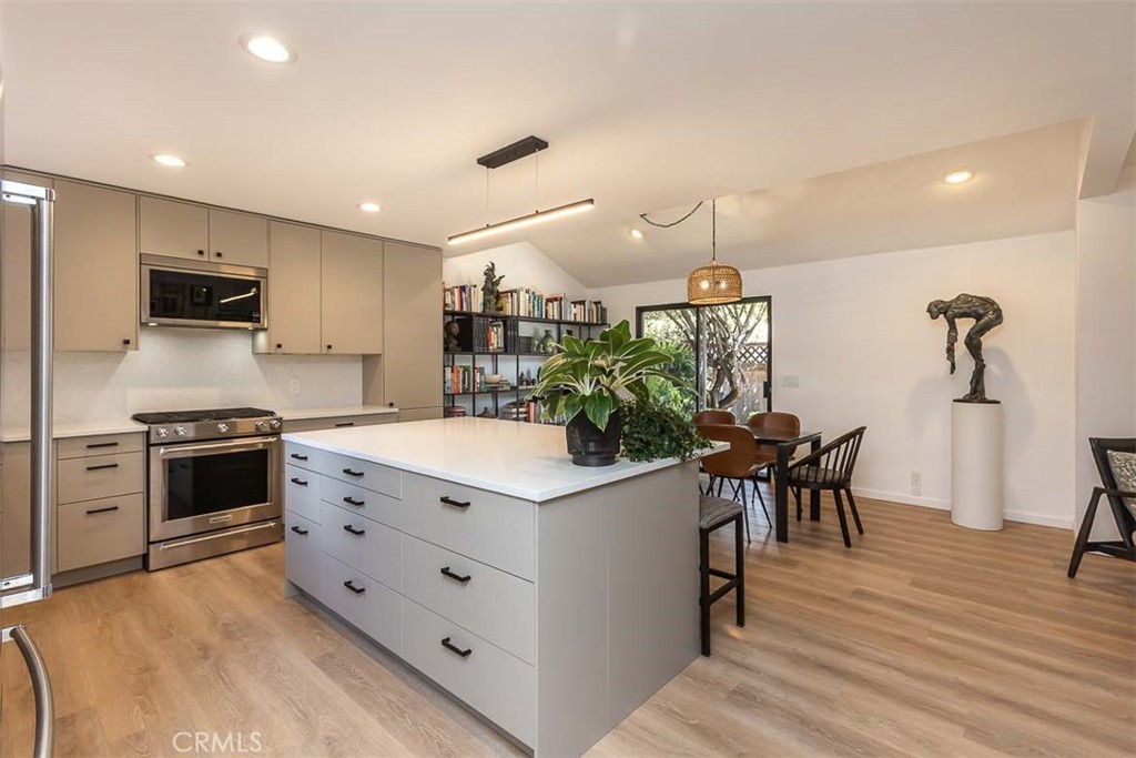 210 Via San Blas, San Luis Obispo, CA 93401