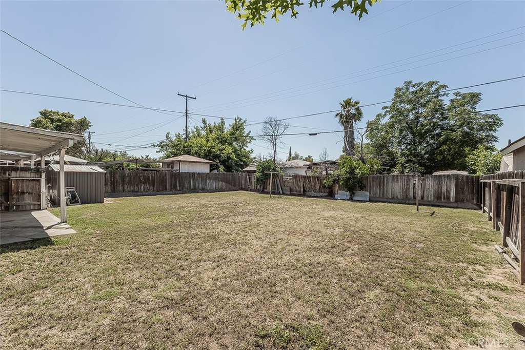2053 E Mayfair Dr, Fresno, CA 93703