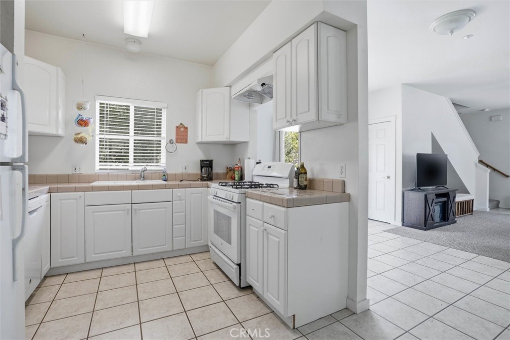 3204 Rockview Pl, San Luis Obispo, CA 93401