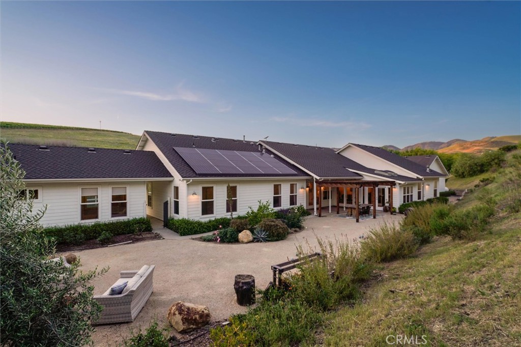 6725 Calle Stornetta, San Luis Obispo, CA 93401