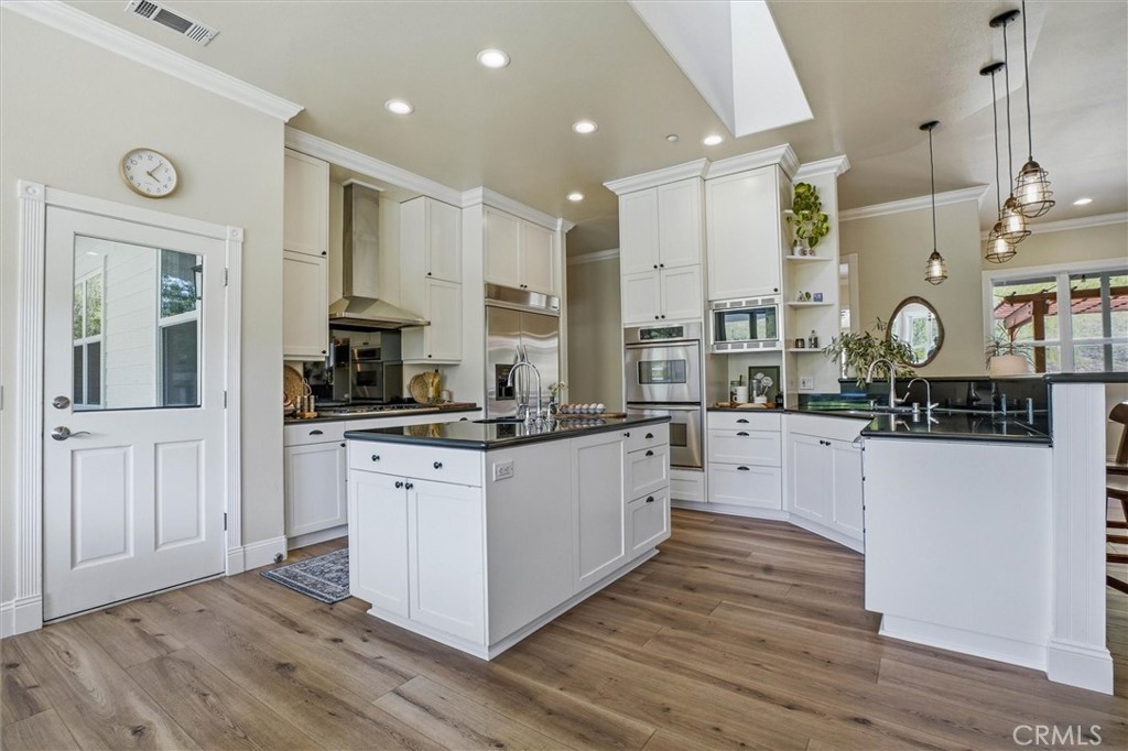 6725 Calle Stornetta, San Luis Obispo, CA 93401