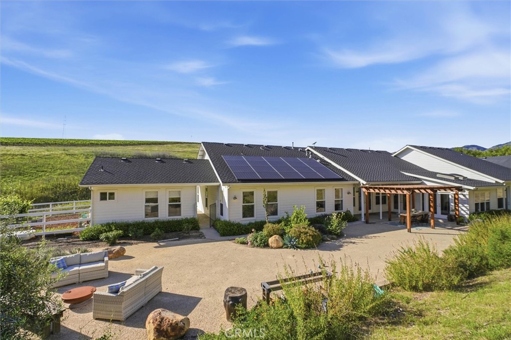 6725 Calle Stornetta, San Luis Obispo, CA 93401