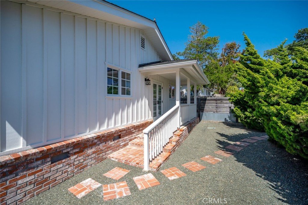 5116 Pembrook, Cambria, CA 93428
