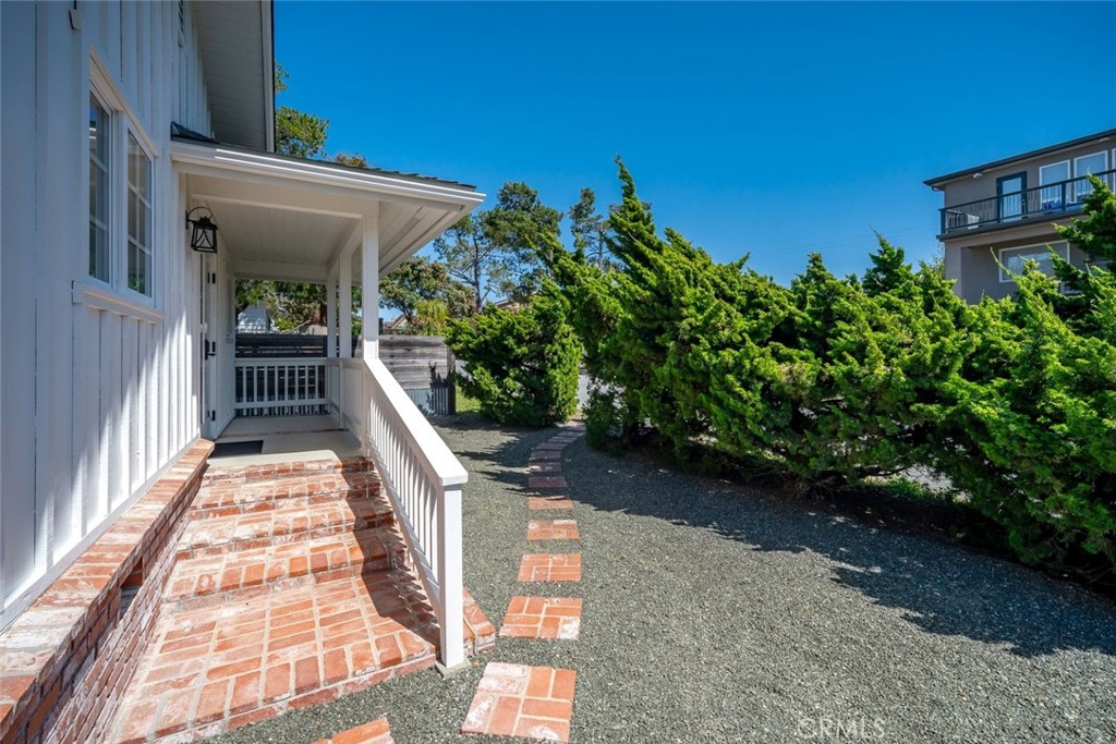 5116 Pembrook, Cambria, CA 93428