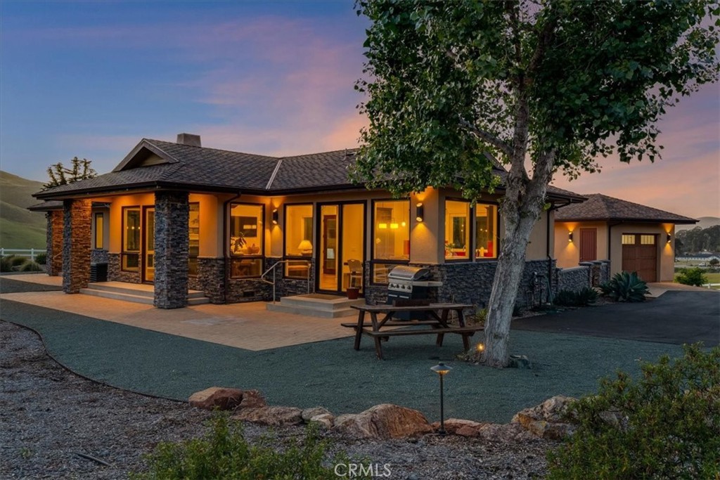 2470 O'Conner, San Luis Obispo, CA 93405