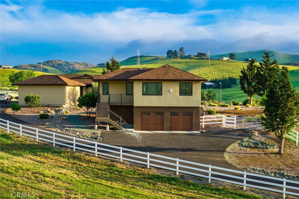 2470 O'Conner, San Luis Obispo, CA 93405