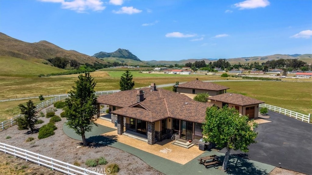 2470 O'Conner, San Luis Obispo, CA 93405
