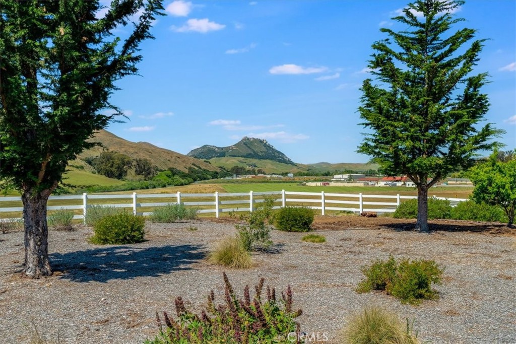 2470 O'Conner, San Luis Obispo, CA 93405