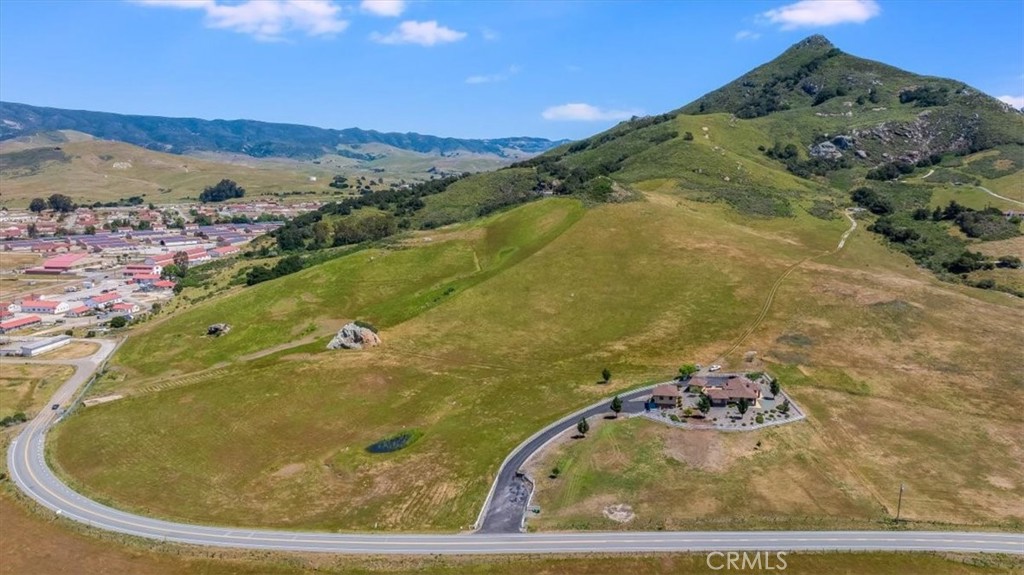 2470 O'Conner, San Luis Obispo, CA 93405