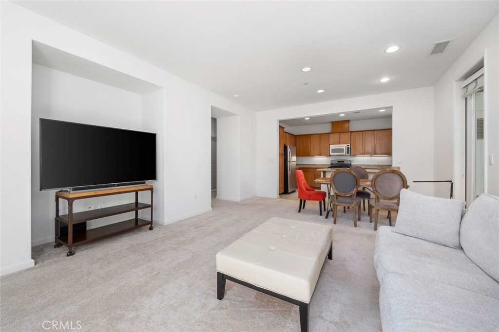 3594 Broad St #204, San Luis Obispo, CA 93401