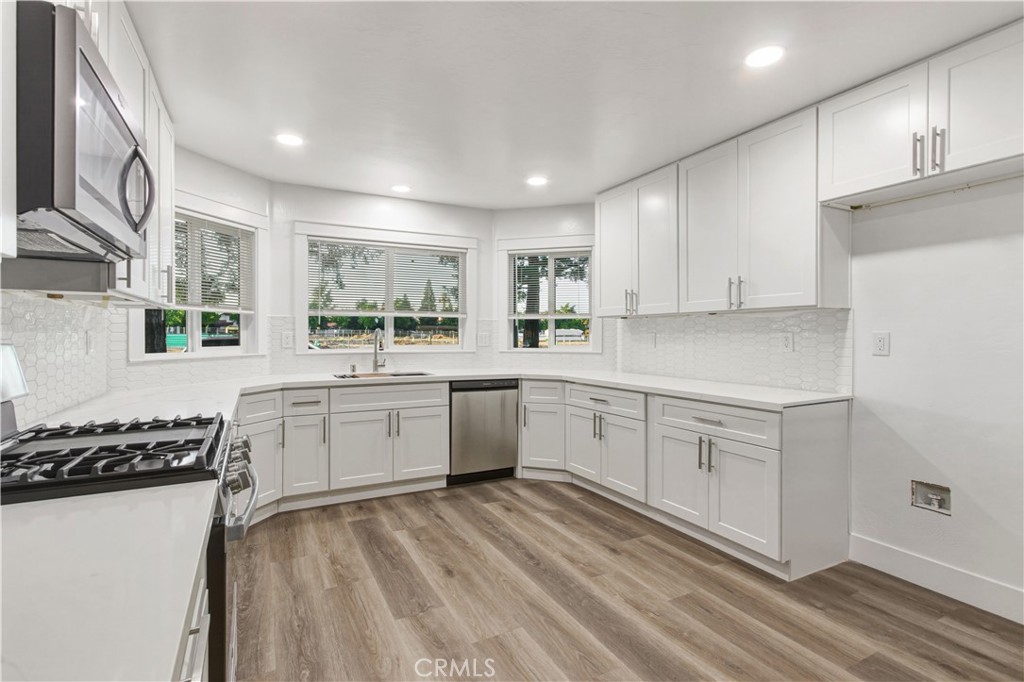 1809 E Serena, Fresno, CA 93720
