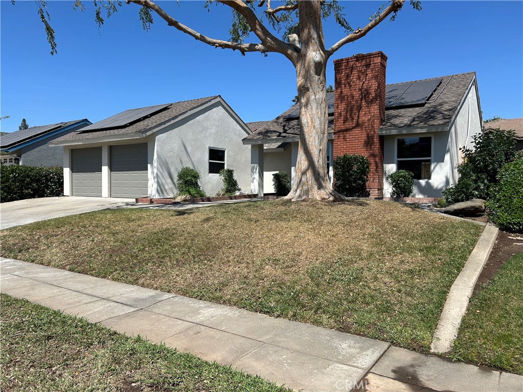 8082 N Sherman, Fresno, CA 93720