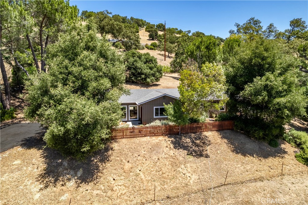 7295 San Gabriel Road, Atascadero, CA 93422