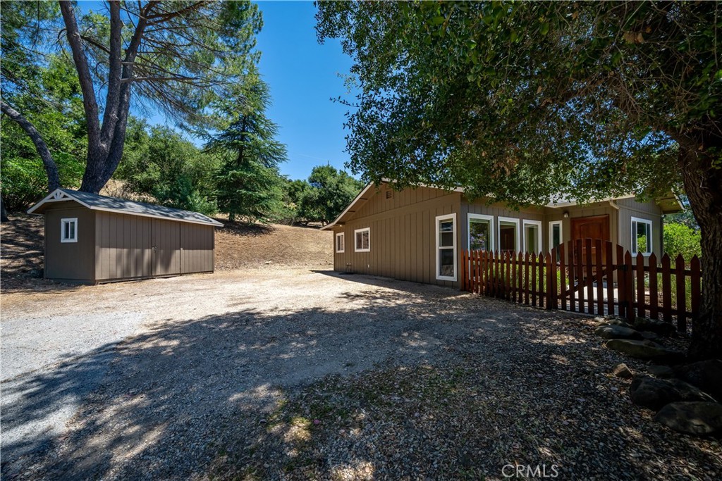 7295 San Gabriel Road, Atascadero, CA 93422
