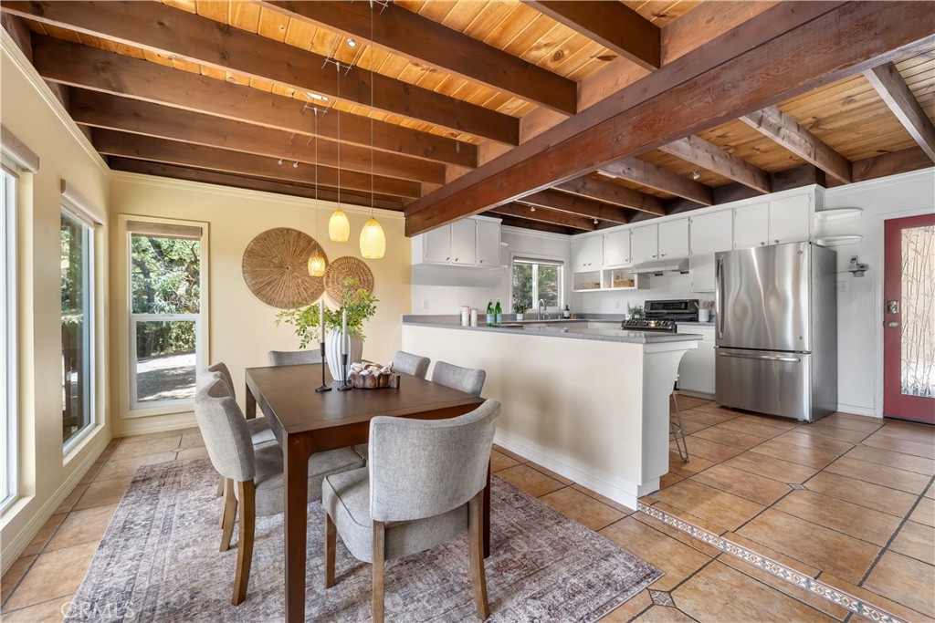 7295 San Gabriel Road, Atascadero, CA 93422