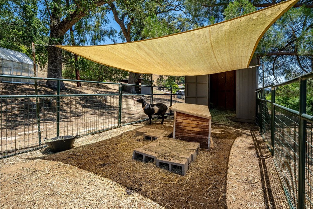 7295 San Gabriel Road, Atascadero, CA 93422