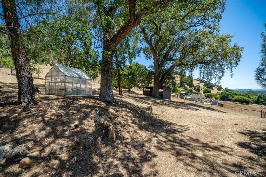 7295 San Gabriel Road, Atascadero, CA 93422