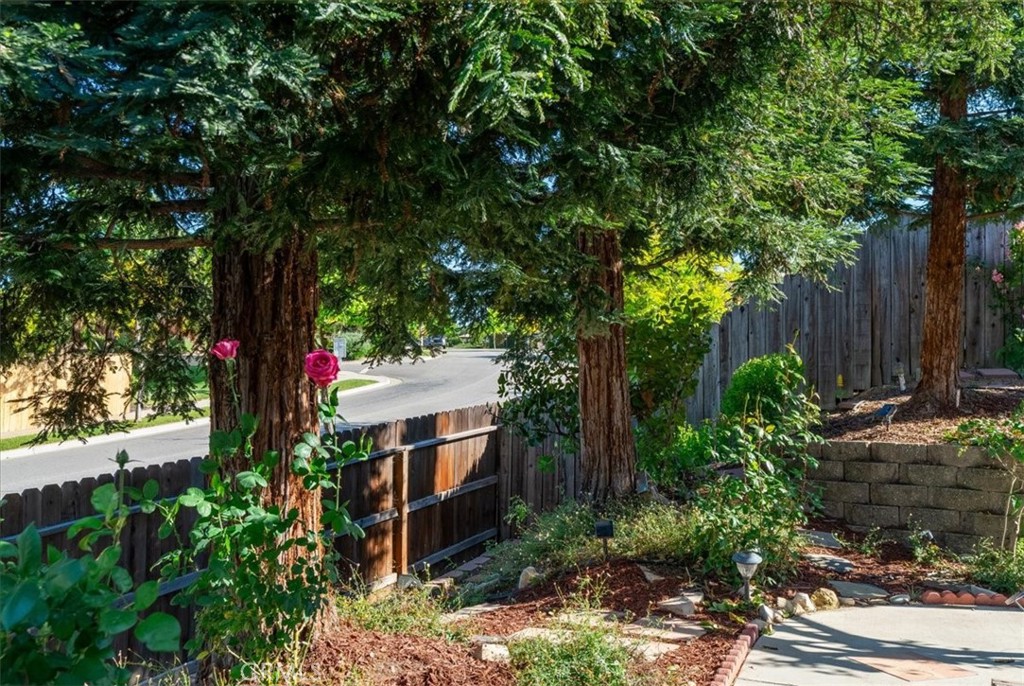 322 Montebello Oaks, Paso Robles, CA 93446