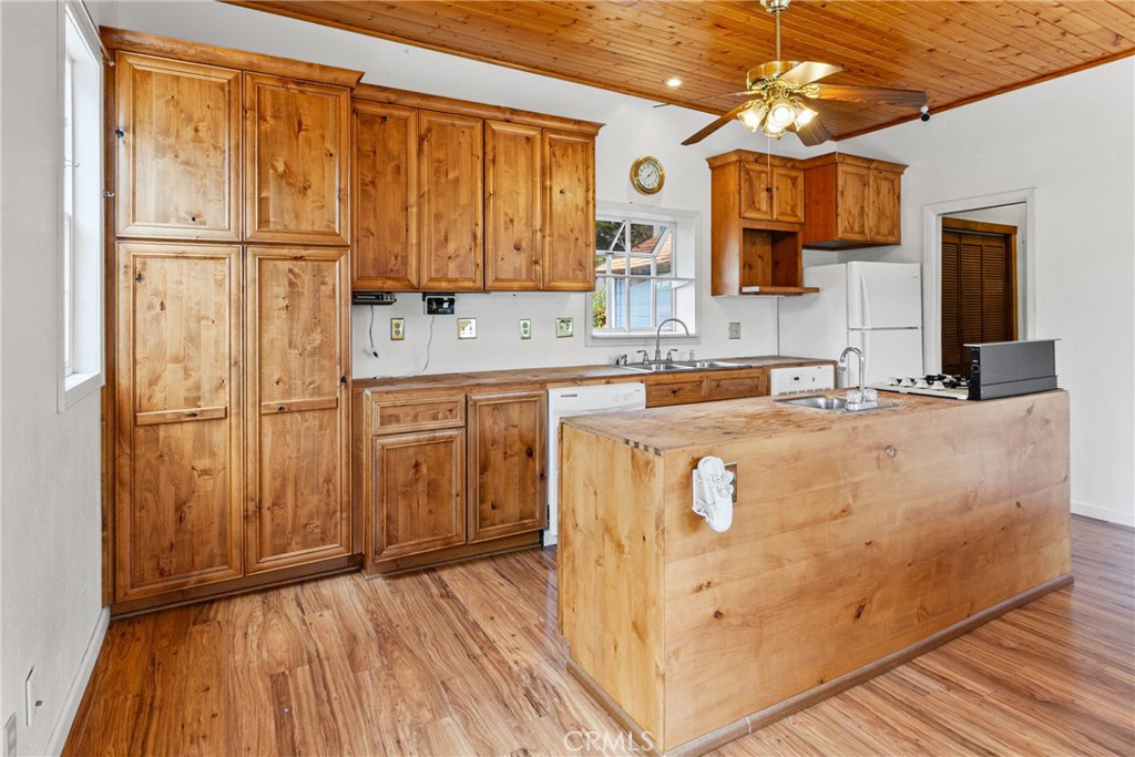 1517 Olive St., Paso Robles, CA 93446