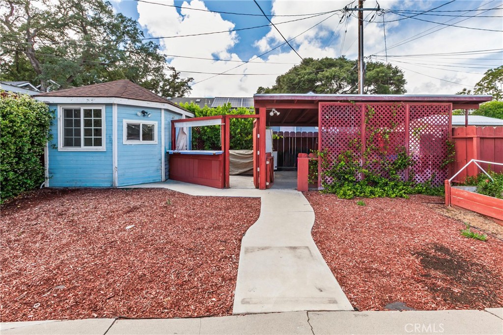 1517 Olive St., Paso Robles, CA 93446