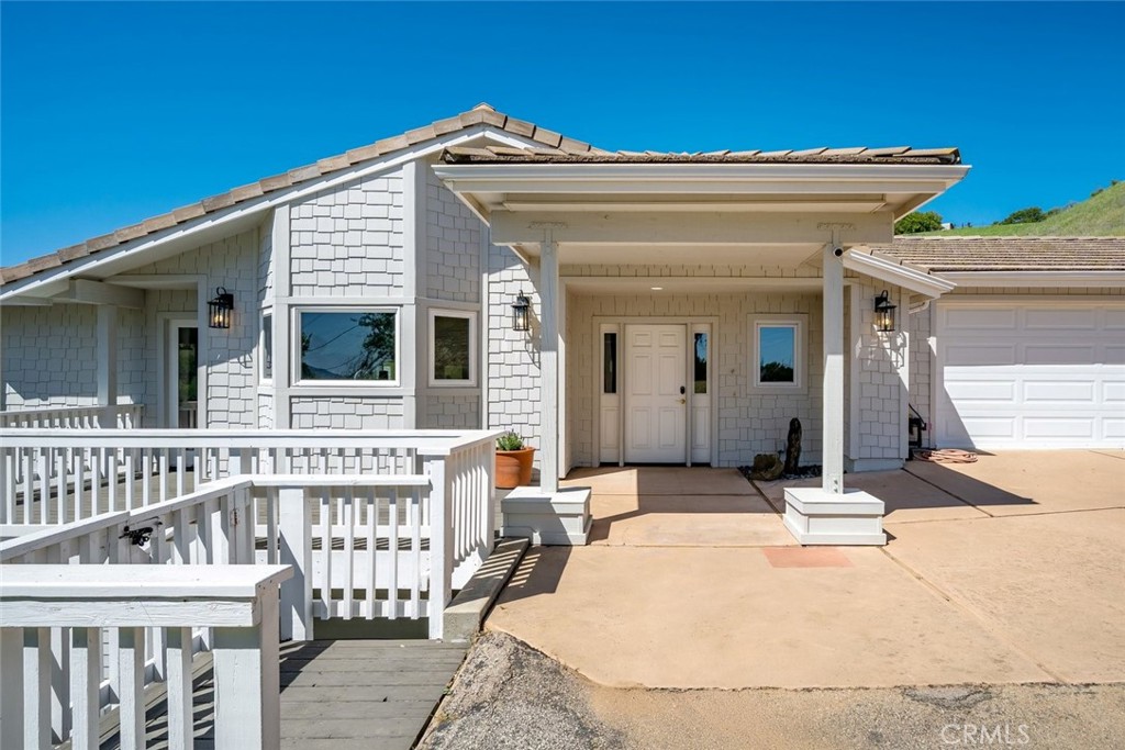 9500 Corona Rd, Atascadero, CA 93422
