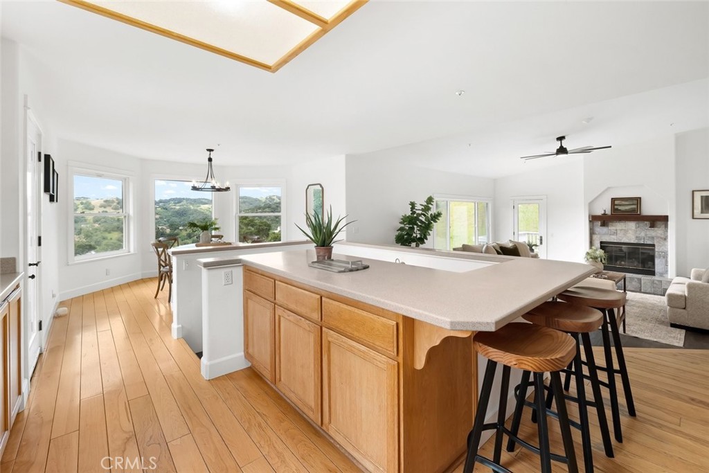 9500 Corona Rd, Atascadero, CA 93422