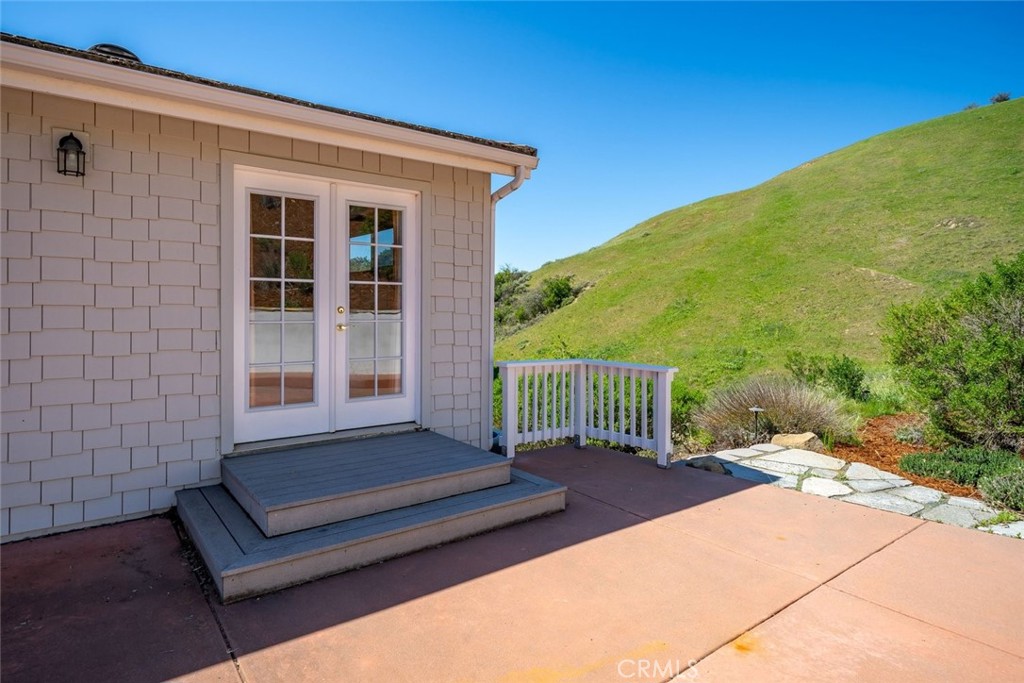 9500 Corona Rd, Atascadero, CA 93422