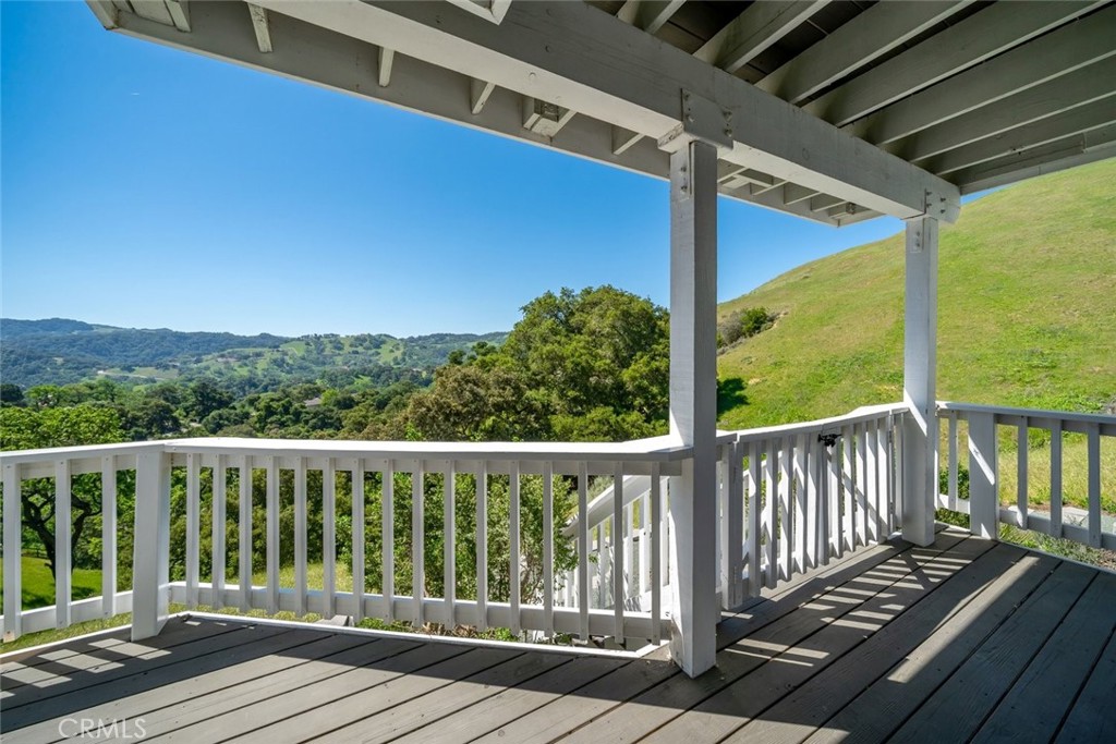 9500 Corona Rd, Atascadero, CA 93422
