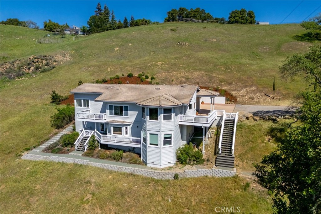 9500 Corona Rd, Atascadero, CA 93422