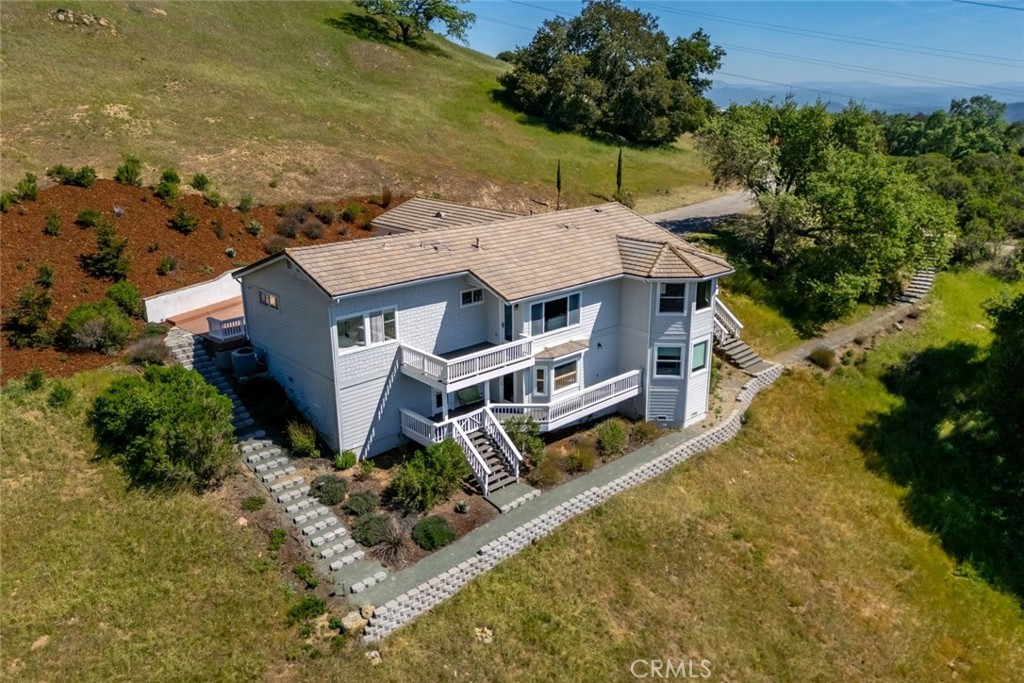 9500 Corona Rd, Atascadero, CA 93422