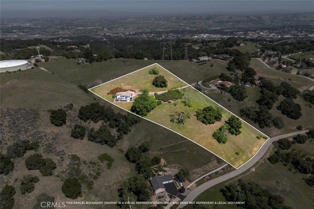 9500 Corona Rd, Atascadero, CA 93422