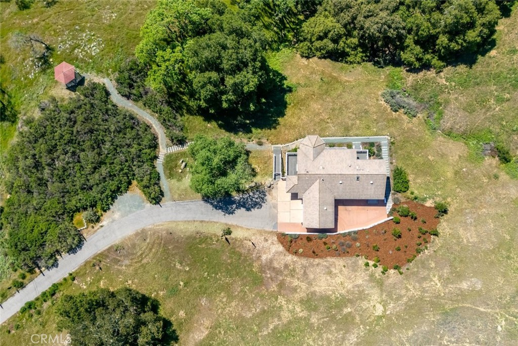 9500 Corona Rd, Atascadero, CA 93422