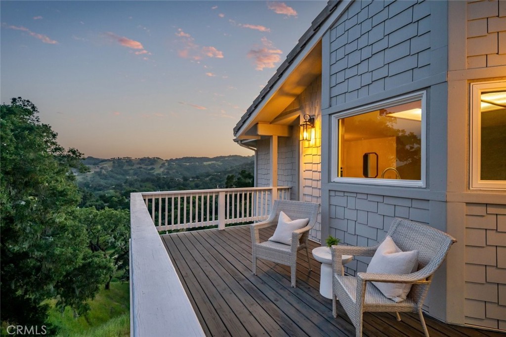 9500 Corona Rd, Atascadero, CA 93422