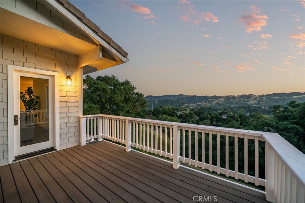 9500 Corona Rd, Atascadero, CA 93422