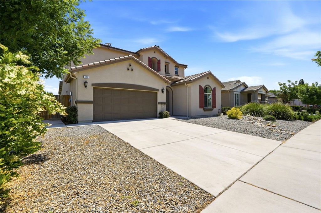470 Daphne, Lemoore, CA 93245