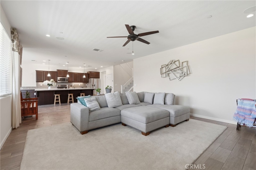 470 Daphne, Lemoore, CA 93245