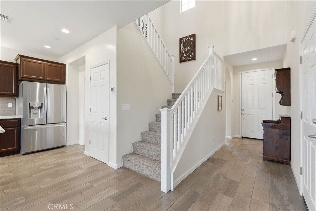 470 Daphne, Lemoore, CA 93245