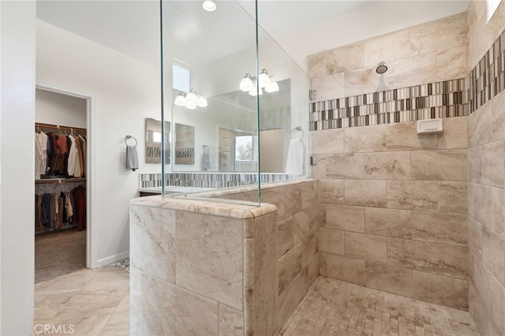 470 Daphne, Lemoore, CA 93245