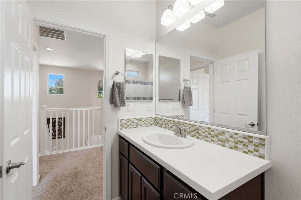 470 Daphne, Lemoore, CA 93245