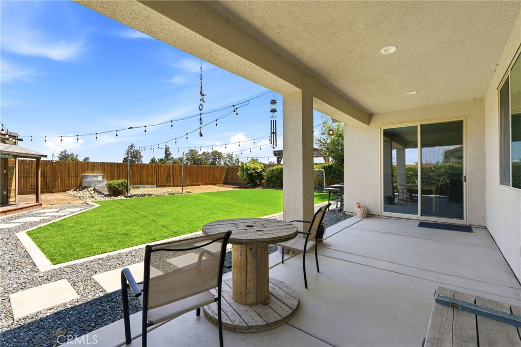 470 Daphne, Lemoore, CA 93245
