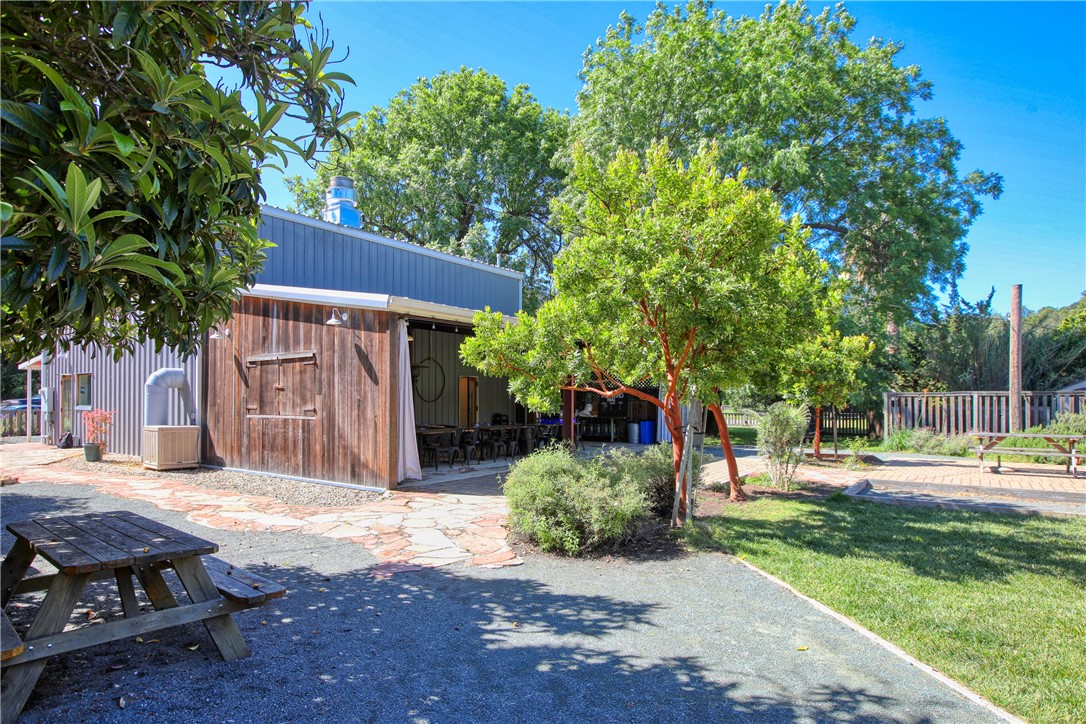 15050 Morro Road, Atascadero, CA 93422