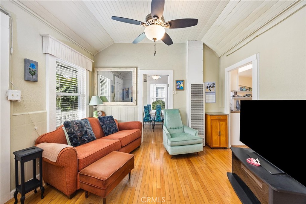 462 Islay St, San Luis Obispo, CA 93401