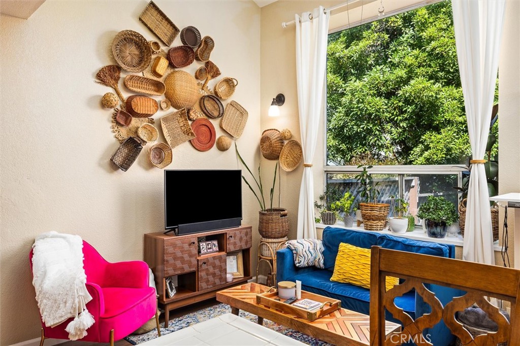 462 Islay St, San Luis Obispo, CA 93401