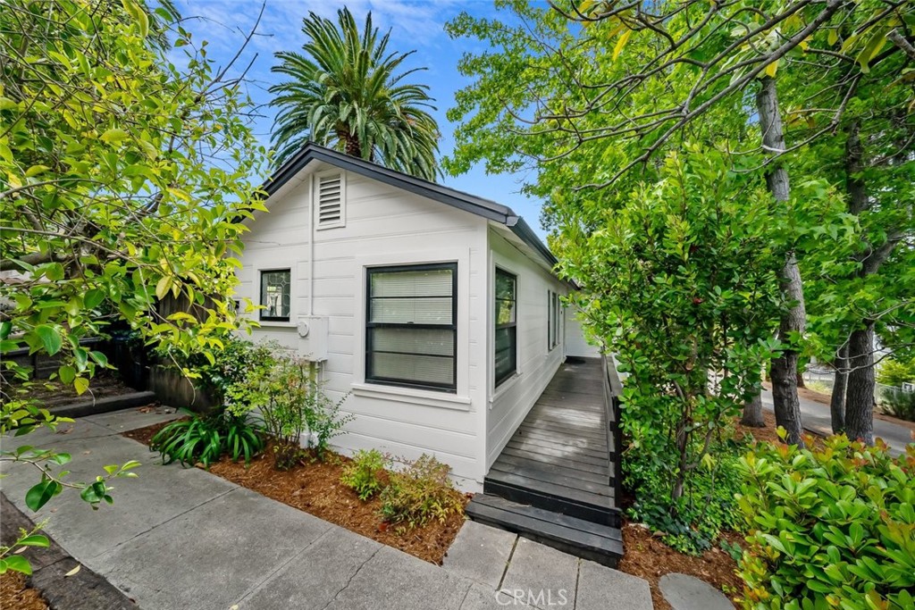 2101 Johnson Avenue, San Luis Obispo, CA 93401