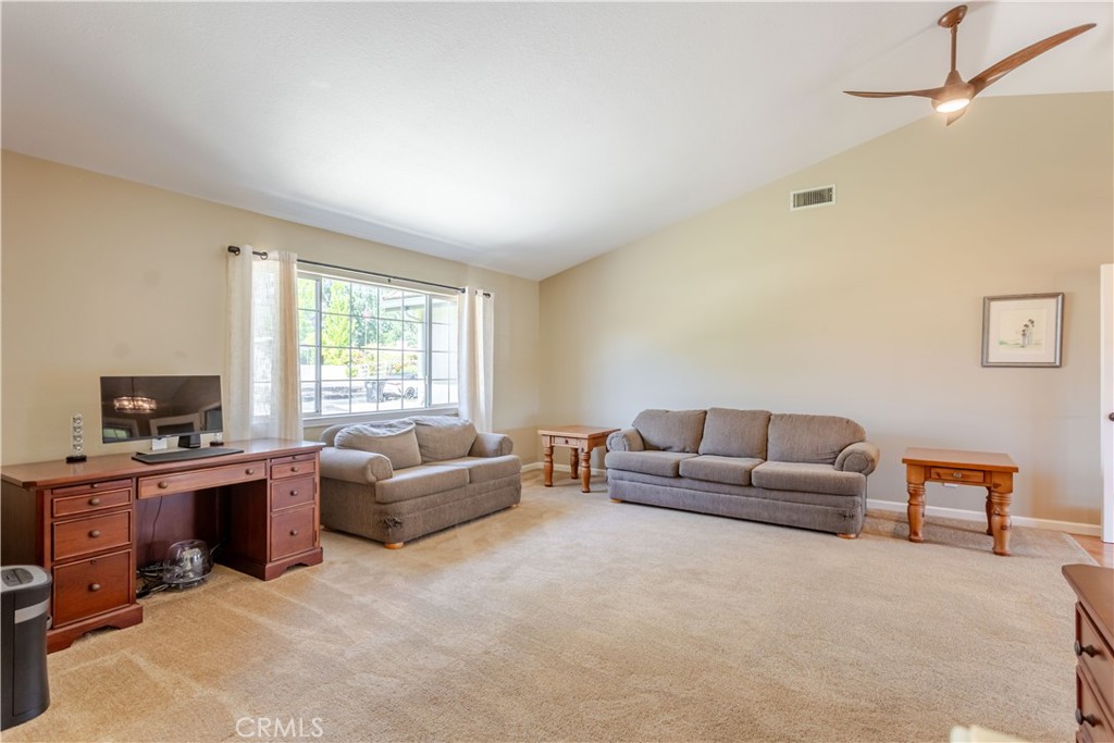 155 Eagle Creek Ct, Atascadero, CA 93422