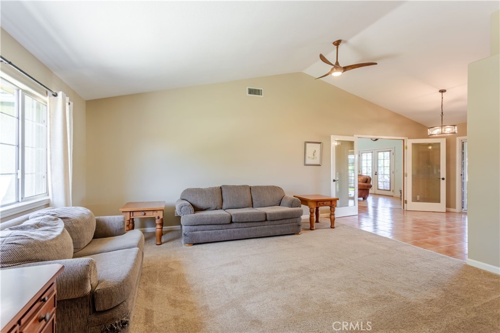 155 Eagle Creek Ct, Atascadero, CA 93422